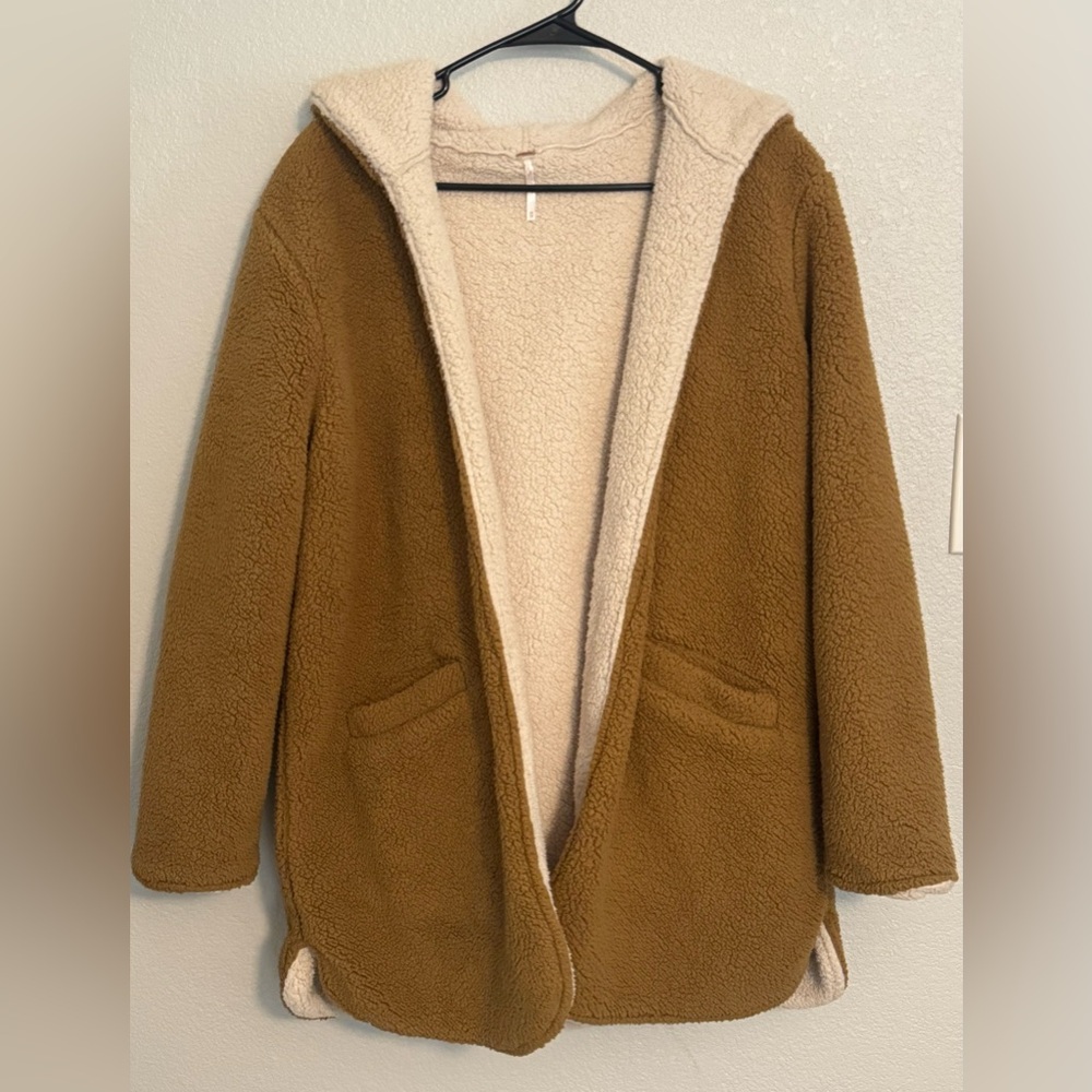 Free People Cozy Tan Cream Fleece Sherpa Hooded Jacket